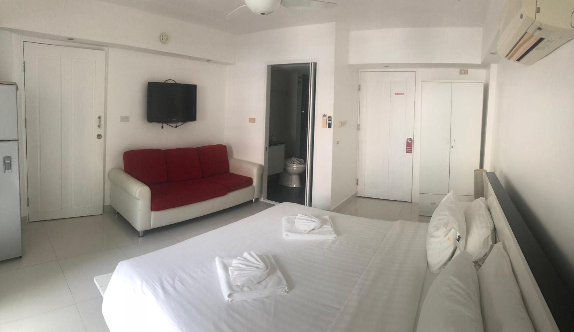Siam Palm Residence Patong Luaran gambar